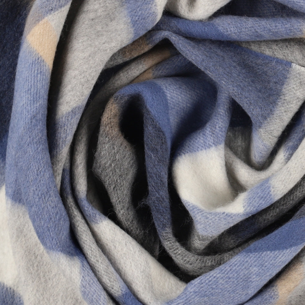 Blue and grey large check scarf in 100% wool – York (2)