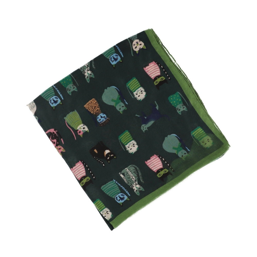 Lightweight green cat print neck scarf – Nikko (6)