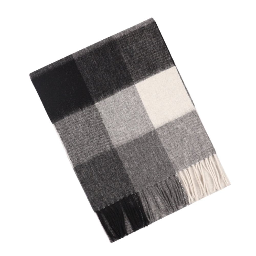 Black and grey large check scarf in 100% wool – York (5)