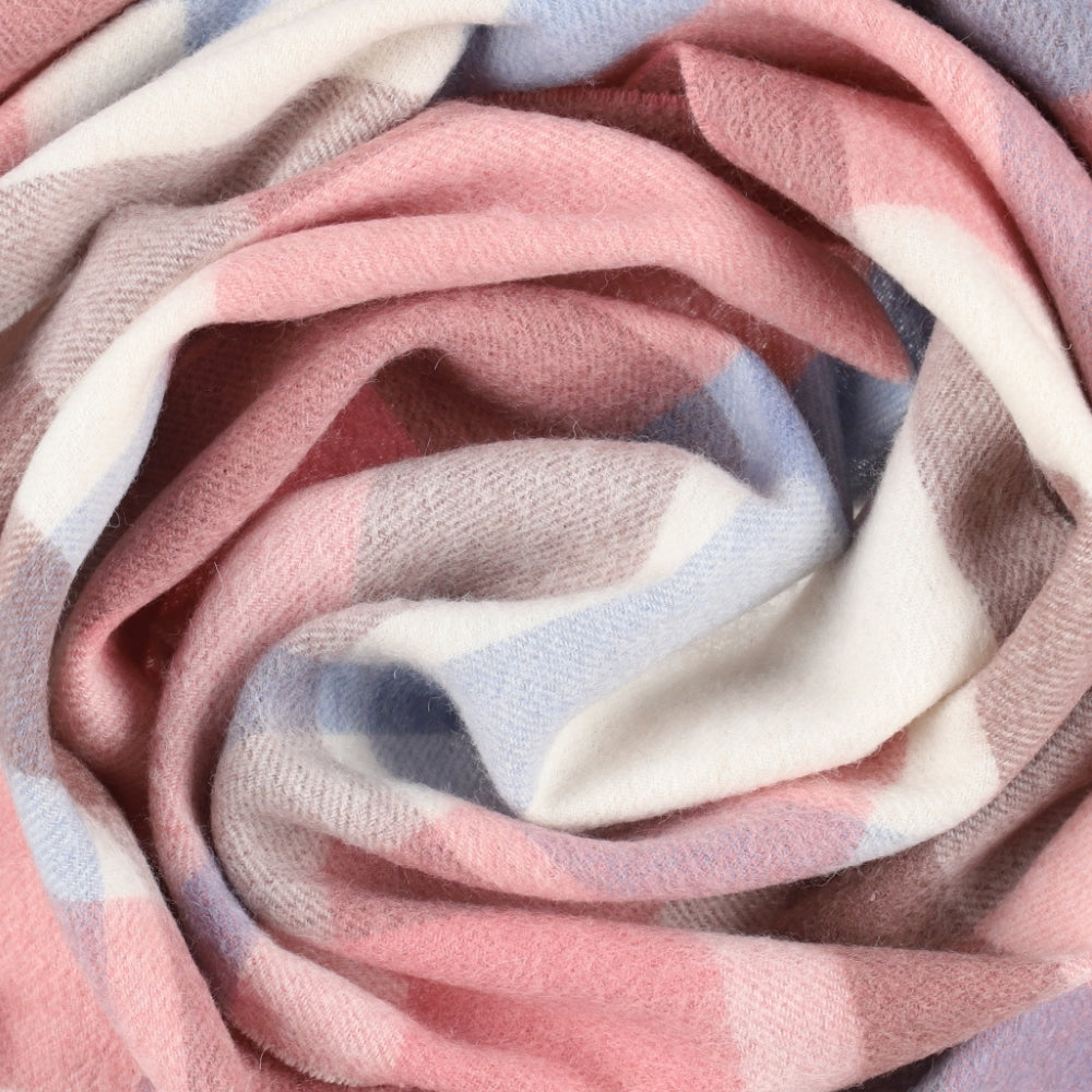 Pink check scarf in 100% wool, with fringe – London (2)